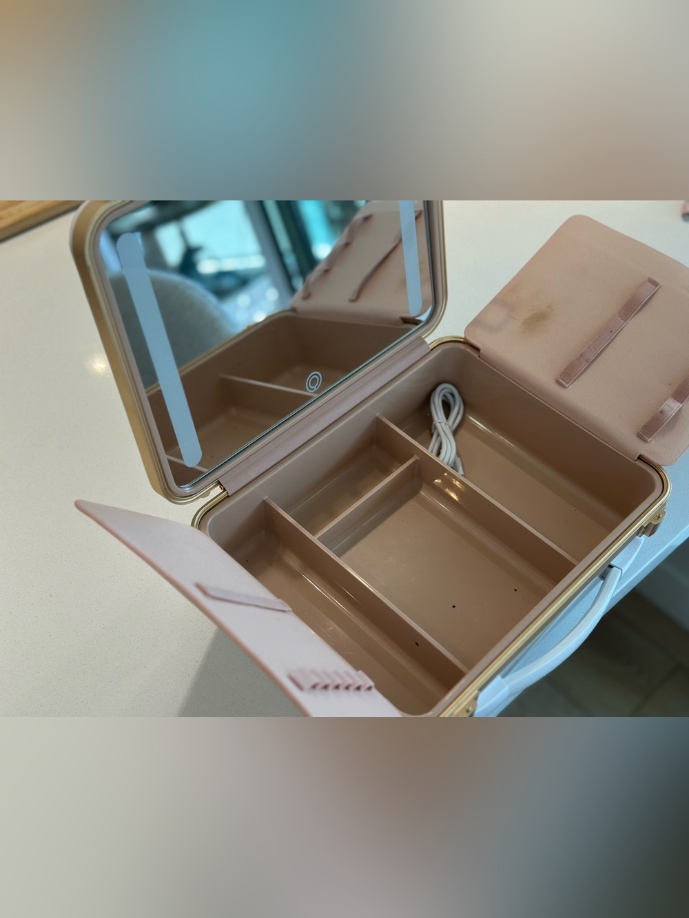 LED Makeup Organizer Travel Case with Mirror Lighted Cosmetic Storage Box Pink